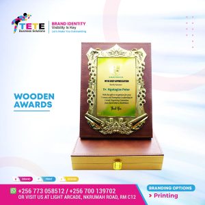 Wooden Award 010